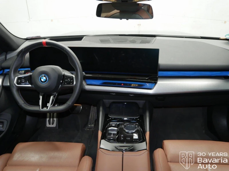 BMW i5 M60 xDrive Touring, снимка 6 - Автомобили и джипове - 52775072