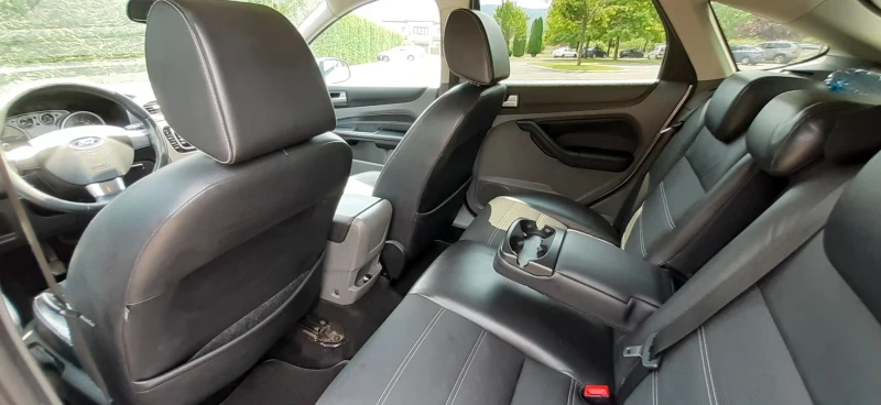 Ford Focus Titanium, снимка 11 - Автомобили и джипове - 52852322