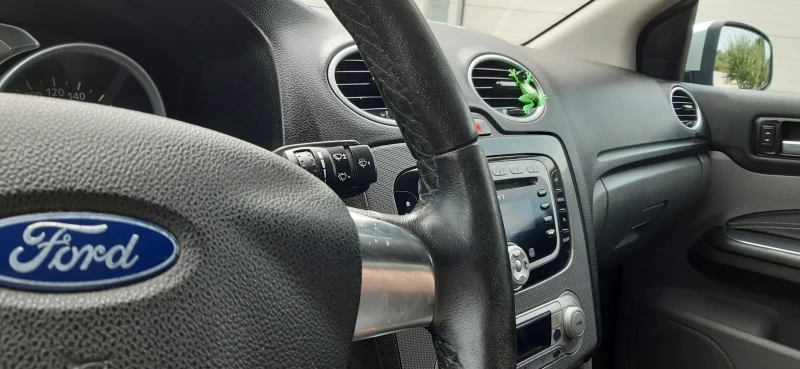 Ford Focus Titanium, снимка 5 - Автомобили и джипове - 52852322