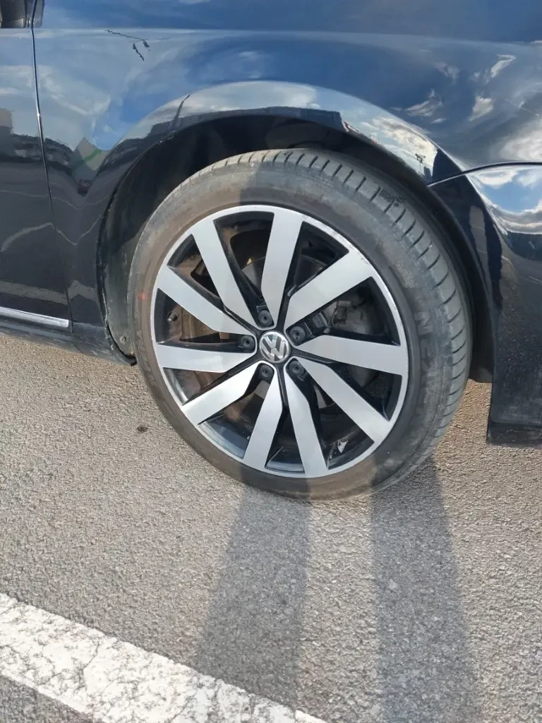 VW Passat B7, снимка 7 - Автомобили и джипове - 48904904