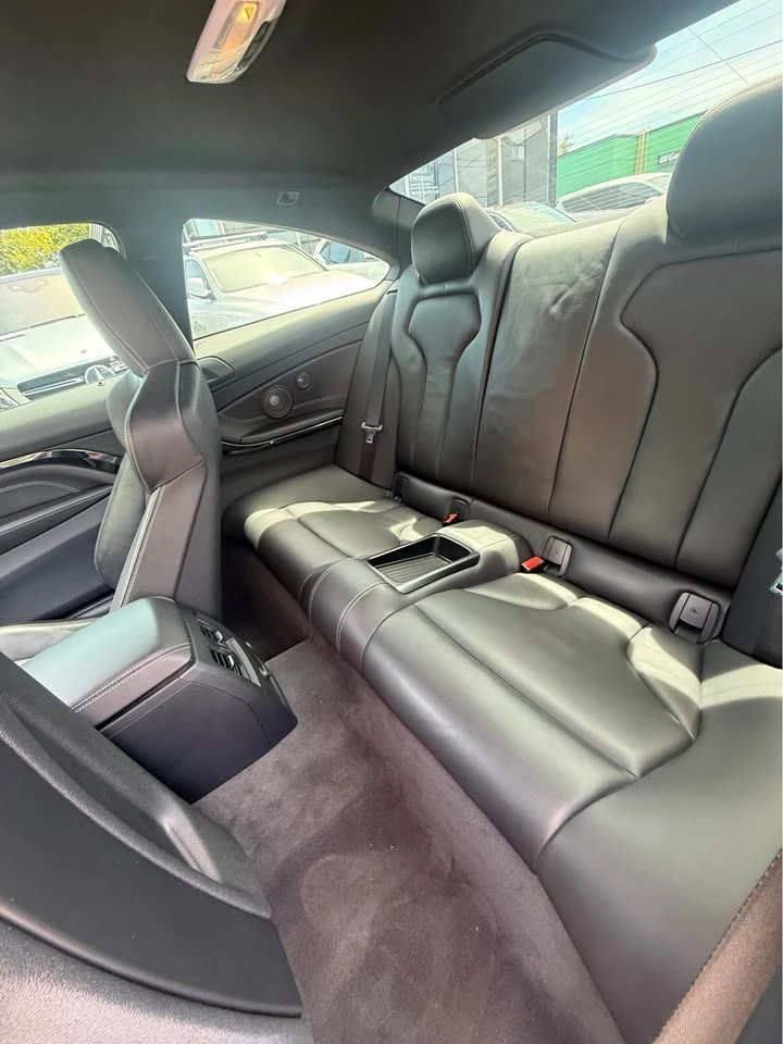 BMW M4 * DCT* АВТОКРЕДИТ БЕЗ ПЪРВОНАЧАЛНА ВНОСКА* , снимка 12 - Автомобили и джипове - 54790909