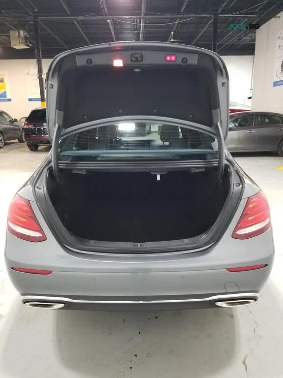 Mercedes-Benz E 400 4MATIC* AвтоКредит* (ЦЕНА ДО БГ), снимка 6 - Автомобили и джипове - 55327535
