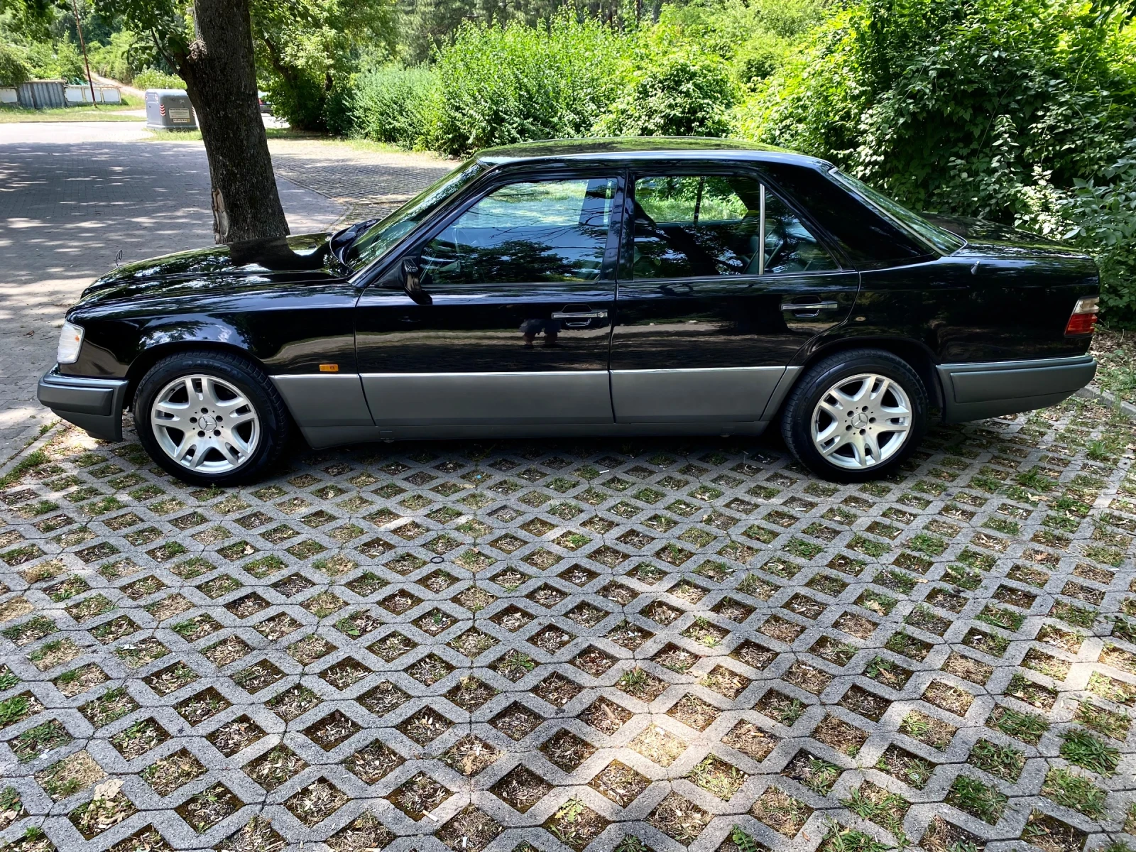 Mercedes-Benz 124 Е200 - изображение 3