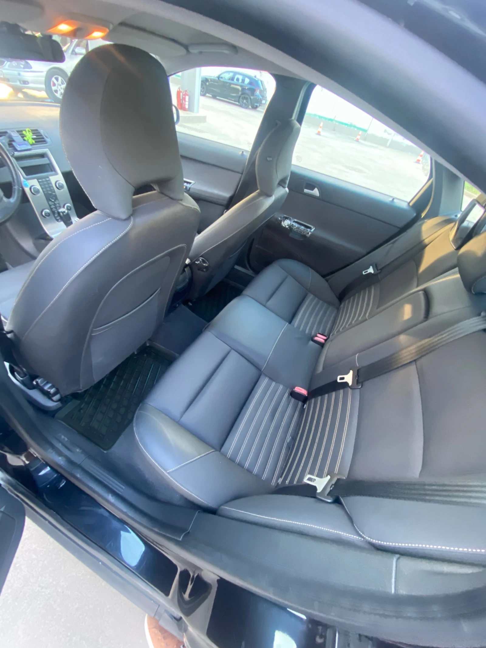 Volvo S40 II - изображение 8