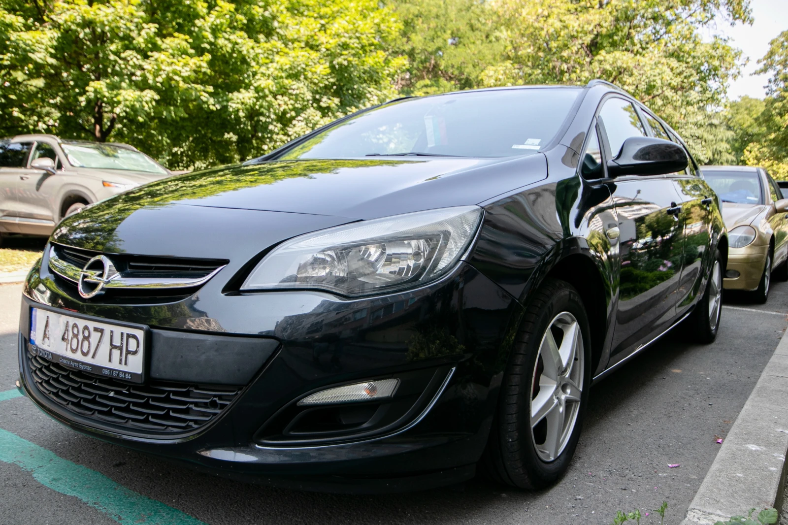 Opel Astra j sports tourer 1.7 cdti - изображение 4
