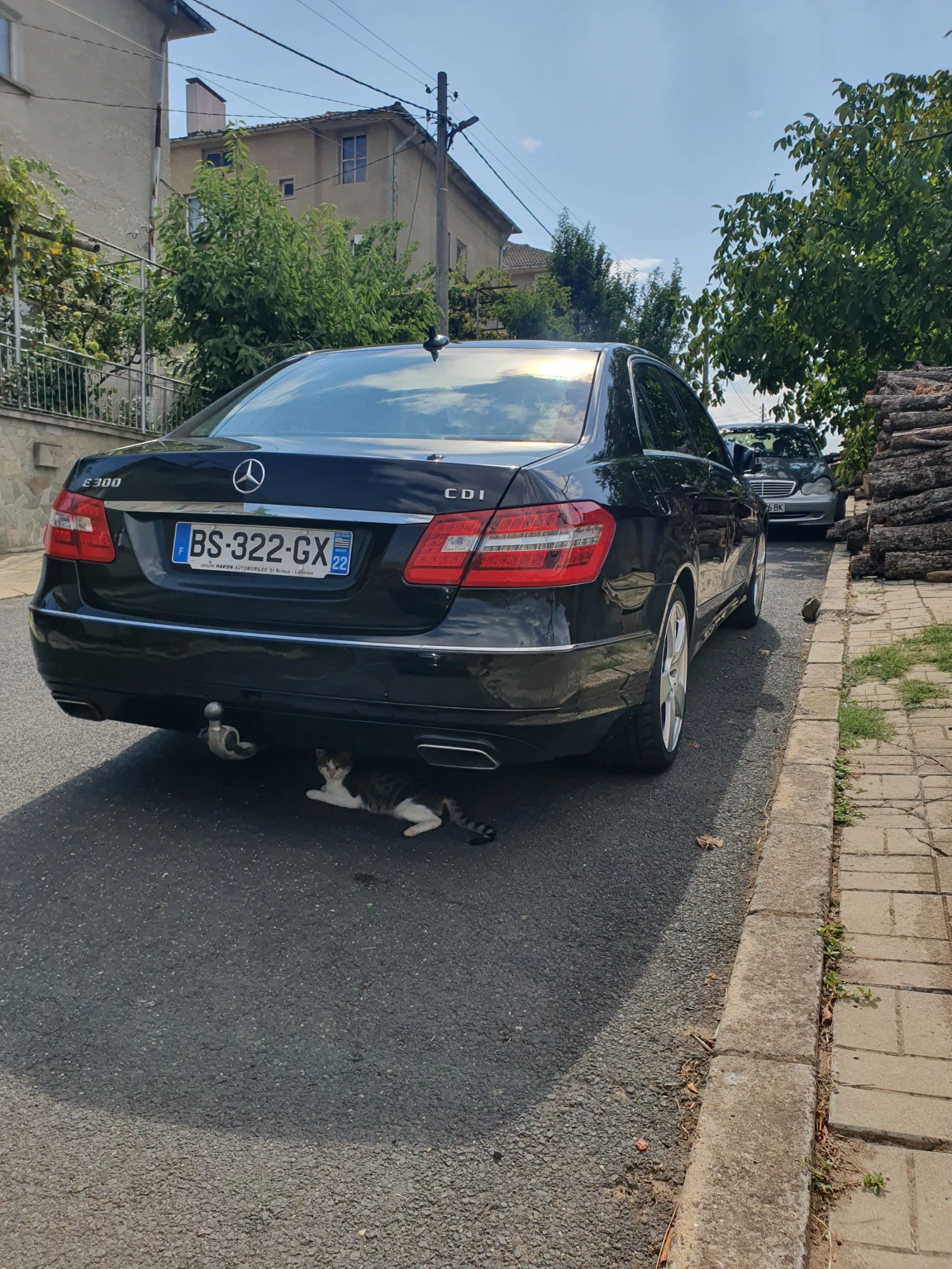 Mercedes-Benz E 300  - изображение 5