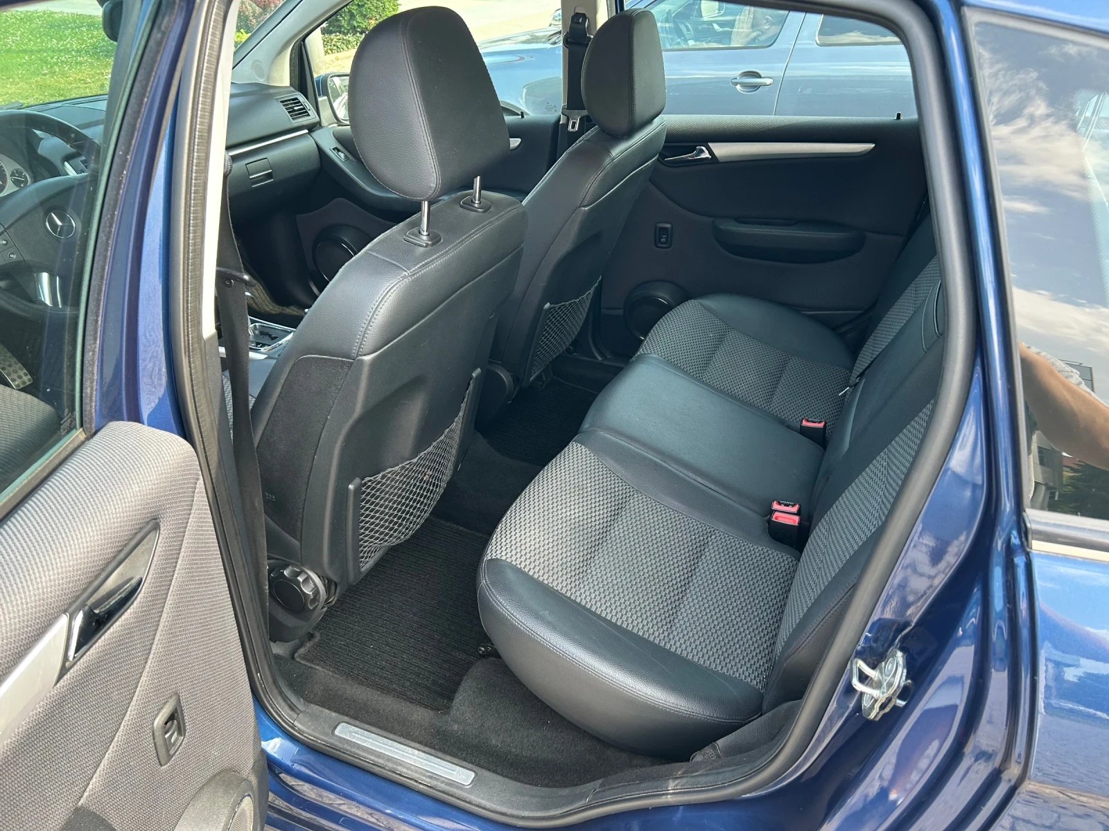 Mercedes-Benz B 200  - изображение 10