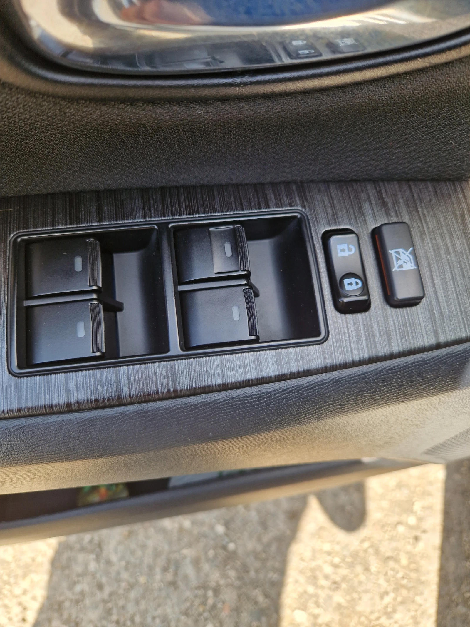 Toyota Avensis | Mobile.bg   13