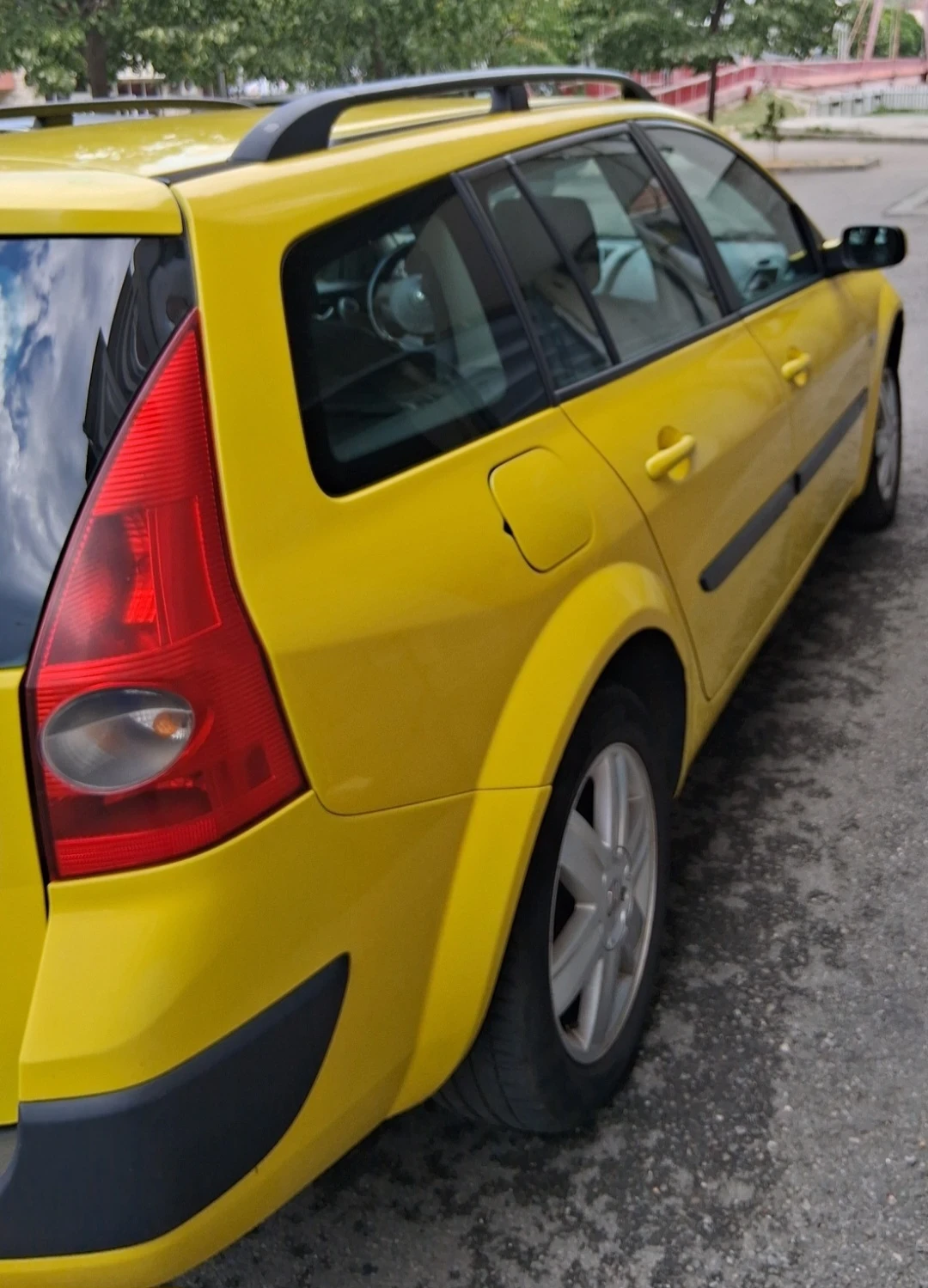 Renault Megane 1, 6i Комби - изображение 4
