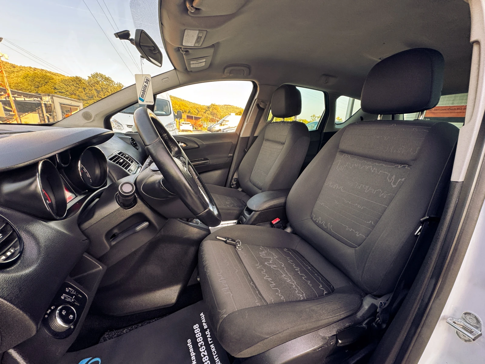 Opel Meriva 1.4LPG TURBO COSMO ИТАЛИЯ - изображение 8