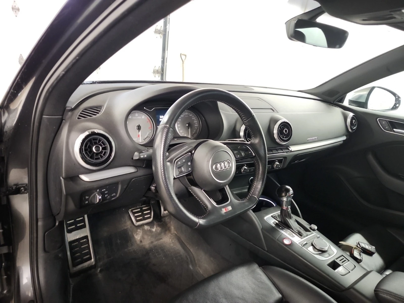 Audi S3 PROGRESSIV * * CARFAX * *   * *  | Mobile.bg   6