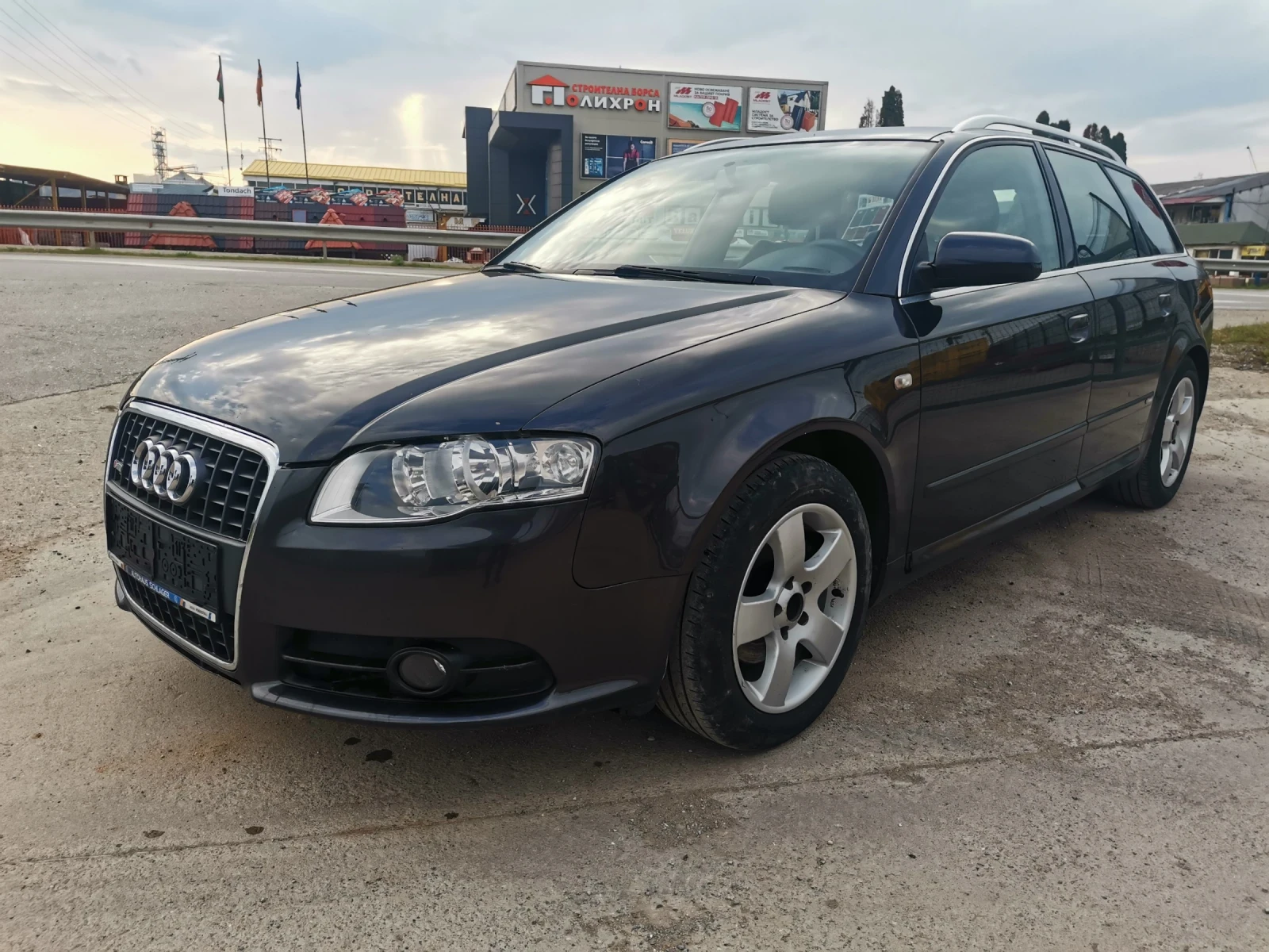 Audi A4 2.0TDI QUATRRO S-LINE 
