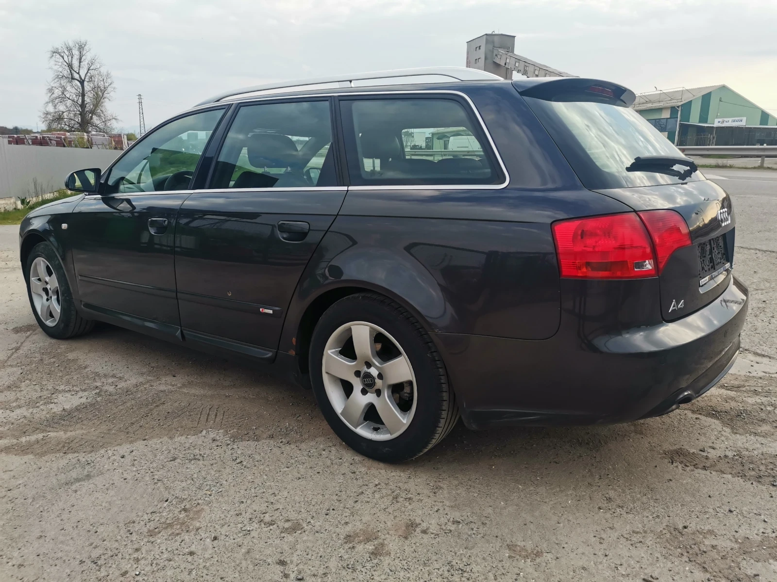 Audi A4 2.0TDI QUATRRO S-LINE , снимка 8 - Автомобили и джипове - 55308373
