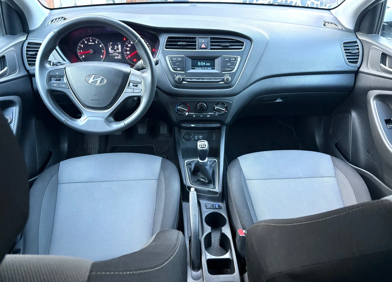 Hyundai I20 1.2i 2020г!!! Euro6 - изображение 10