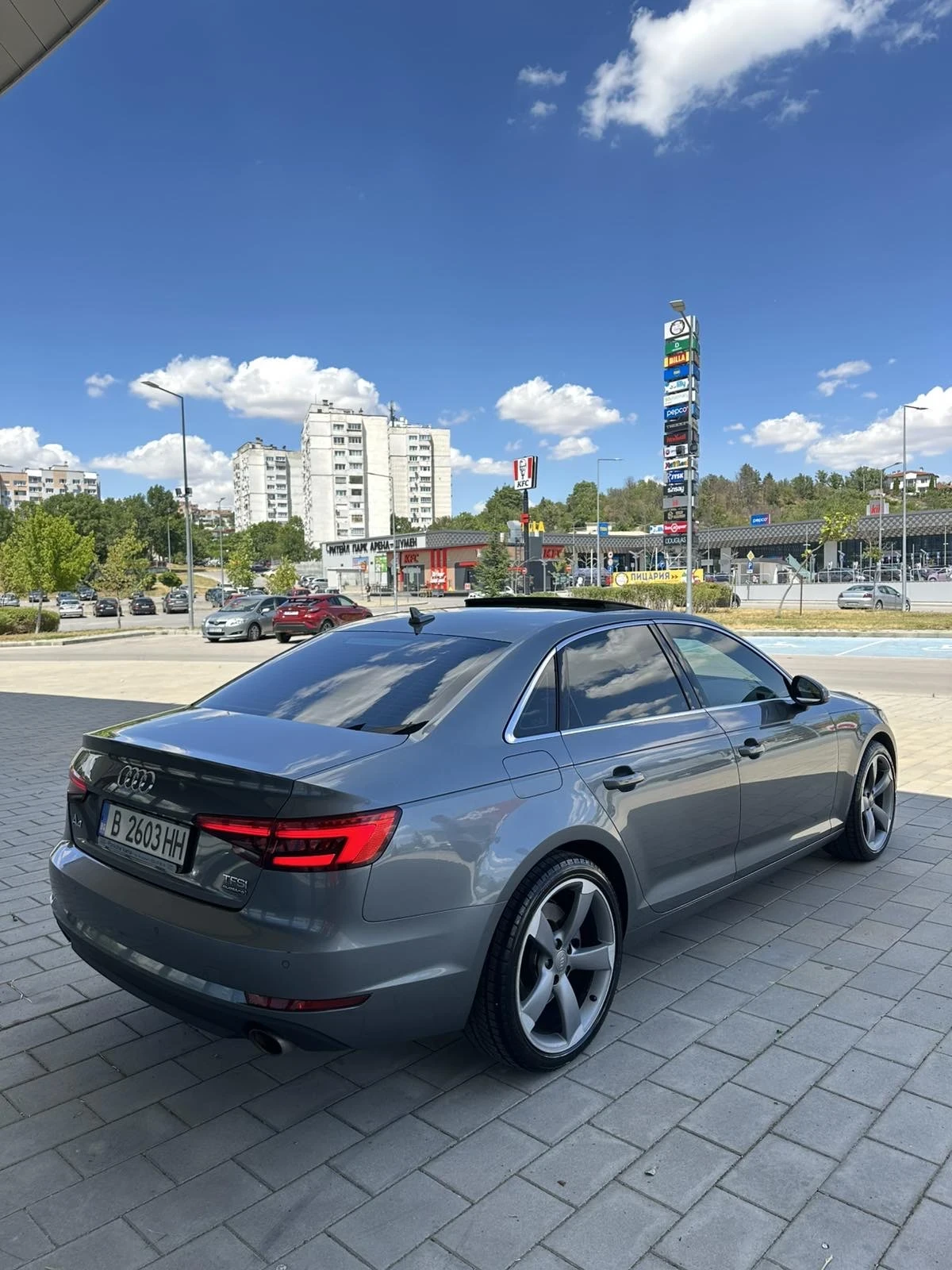 Audi A4 CarPlayNAVI/KeylessGo/AudiDriveSelect/Quattro | Mobile.bg � ����������� 6
