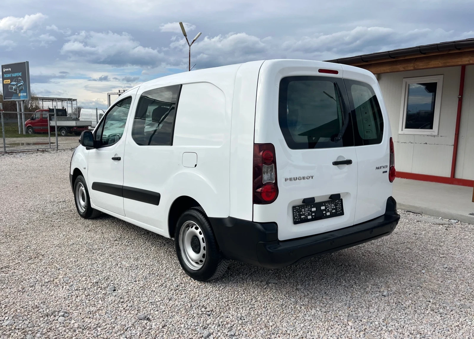 Peugeot Partner MAXI* 1.6HDI* 99k.c* ITALY | Mobile.bg � ����������� 3