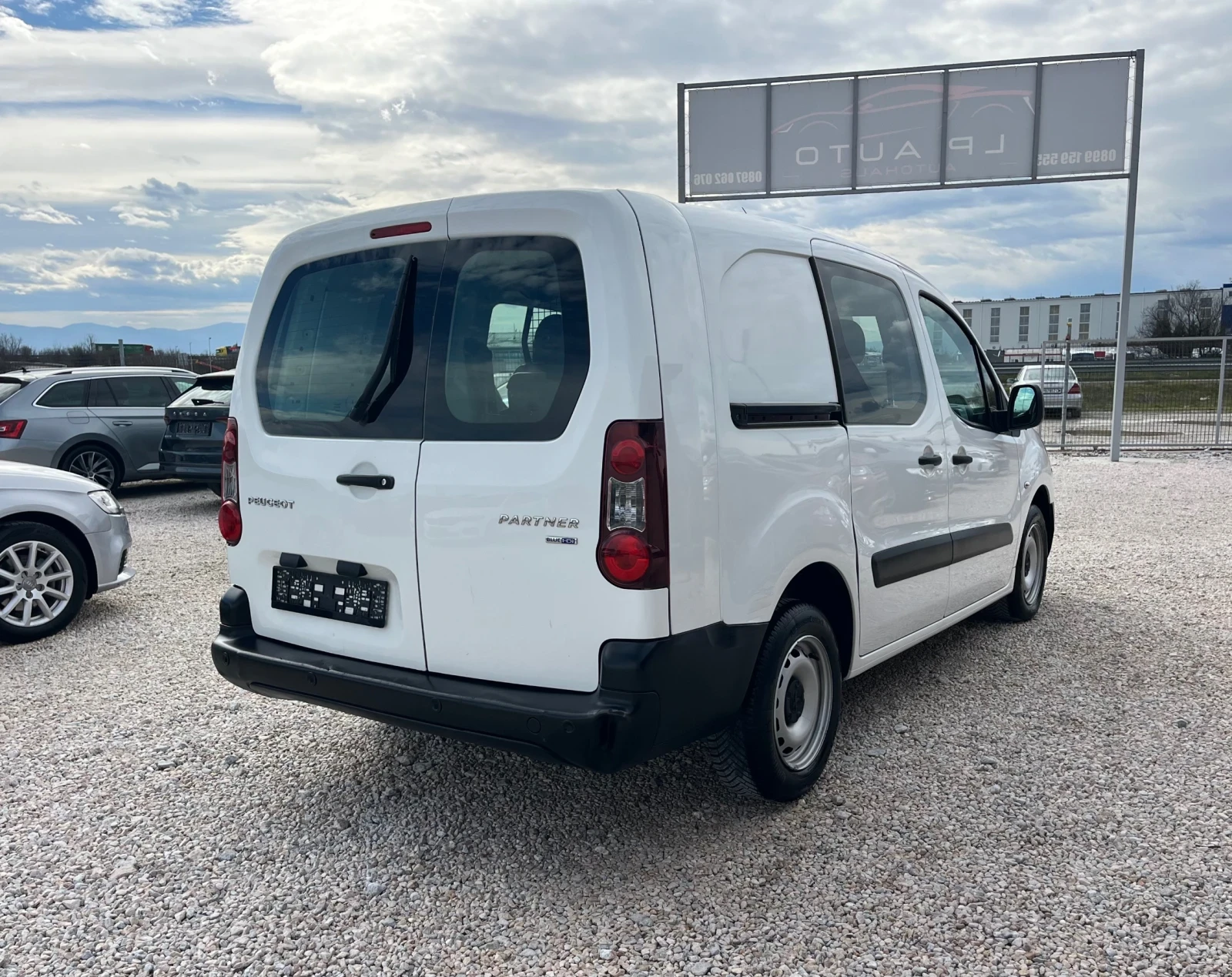 Peugeot Partner MAXI* 1.6HDI* 99k.c* ITALY | Mobile.bg � ����������� 4