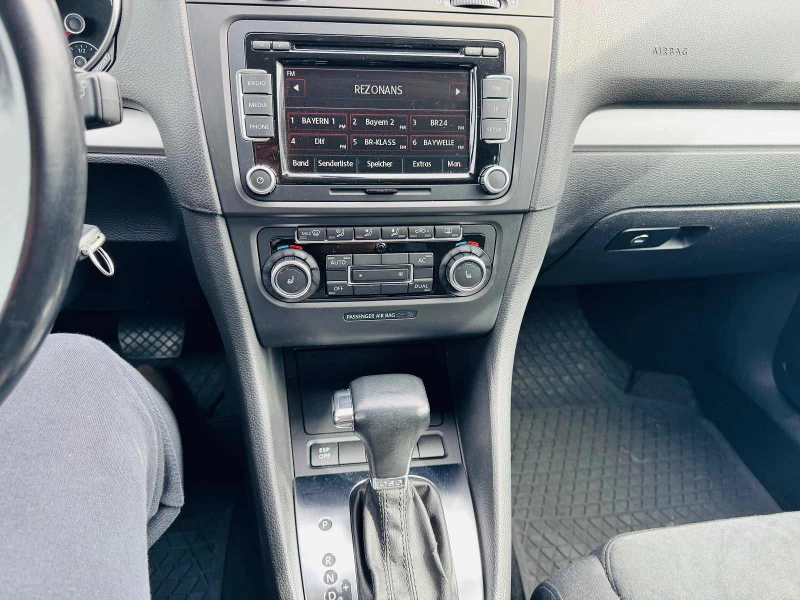 VW Golf 1.4 TSI / TURBO / 160 к.с, снимка 17 - Автомобили и джипове - 53760337