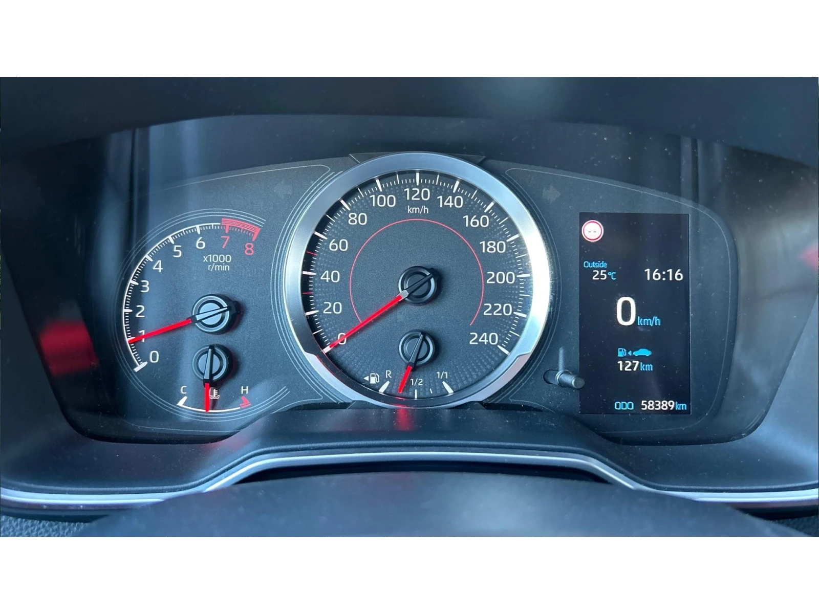 Toyota Corolla Месечна вноска от 205  , снимка 14 - Автомобили и джипове - 54121180