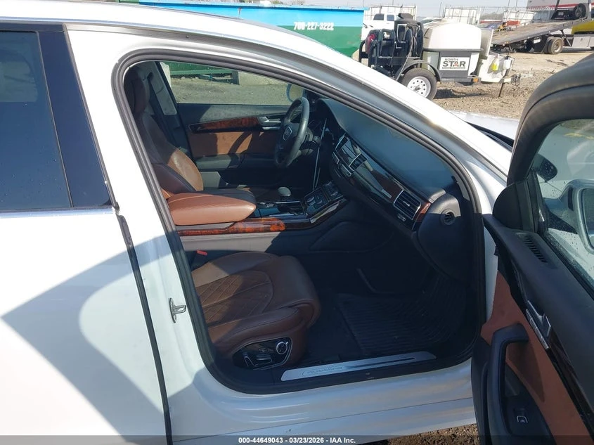 Audi A8 2016 AUDI A8 L 4.0T SPORT, снимка 11 - Автомобили и джипове - 54186625