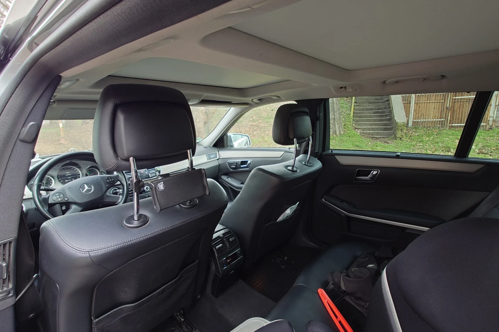 Mercedes-Benz E 250 Cgi EVO, снимка 8 - Автомобили и джипове - 54247673