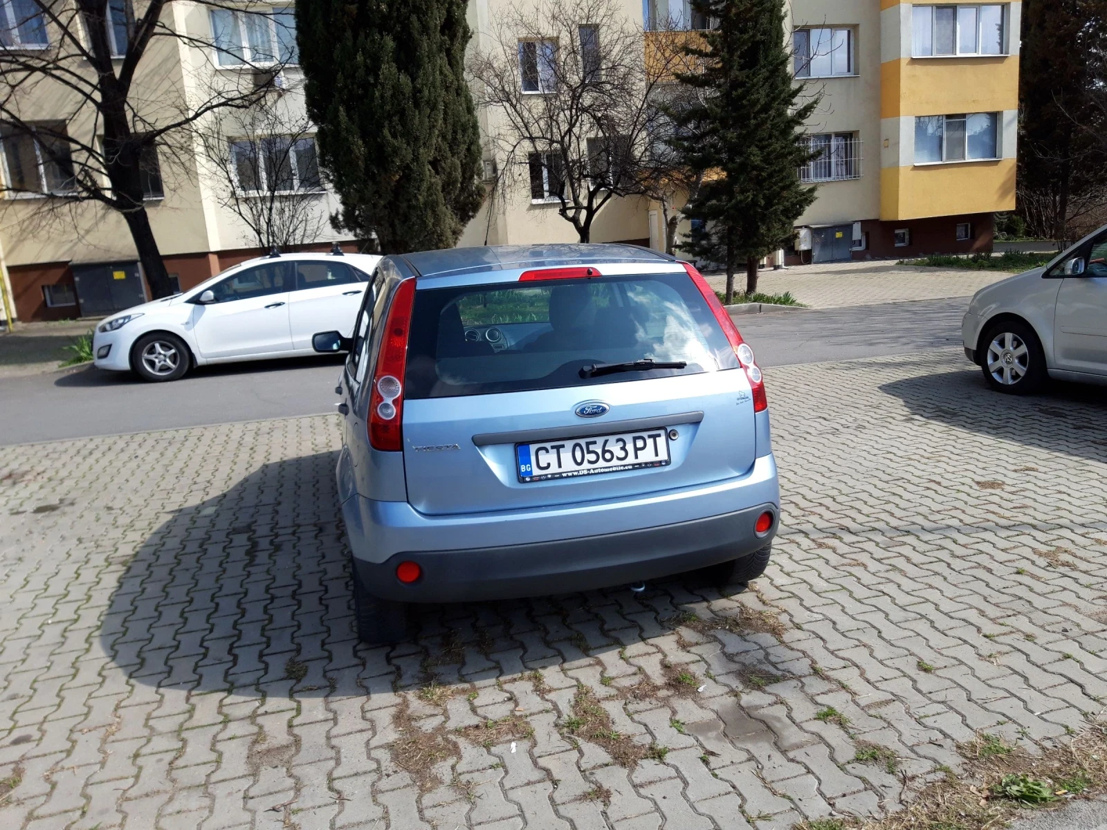 Ford Fiesta 1.3, снимка 5 - Автомобили и джипове - 54503279