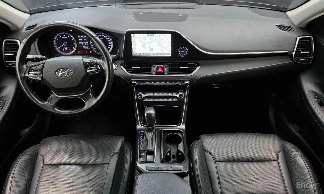 Hyundai Grandeur 2.4 Premium | Кожа | Подгрев/Обдухване | , снимка 7 - Автомобили и джипове - 55032930
