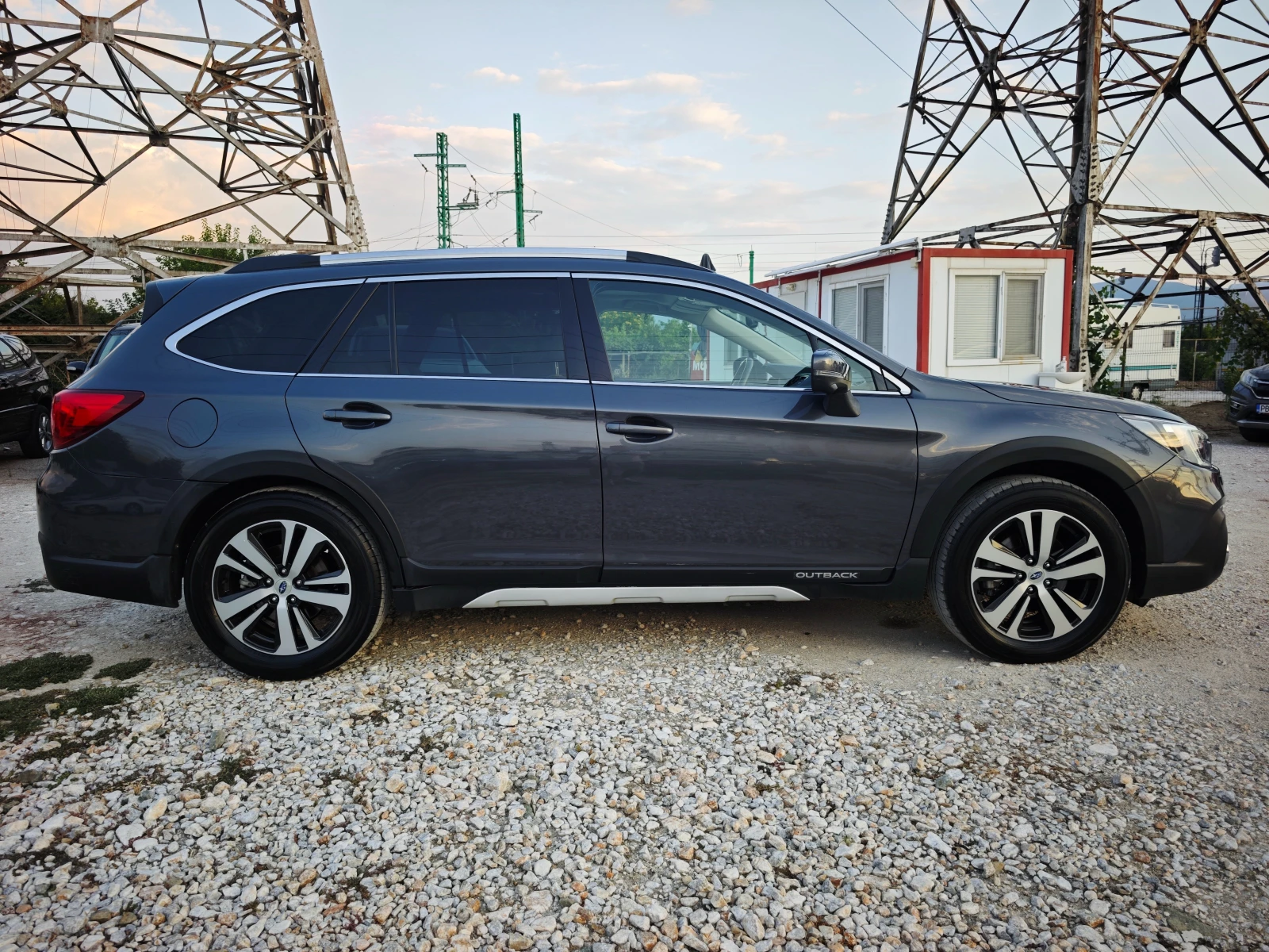 Subaru Outback BI-FUEL EURO-6 , снимка 8 - Автомобили и джипове - 55590307