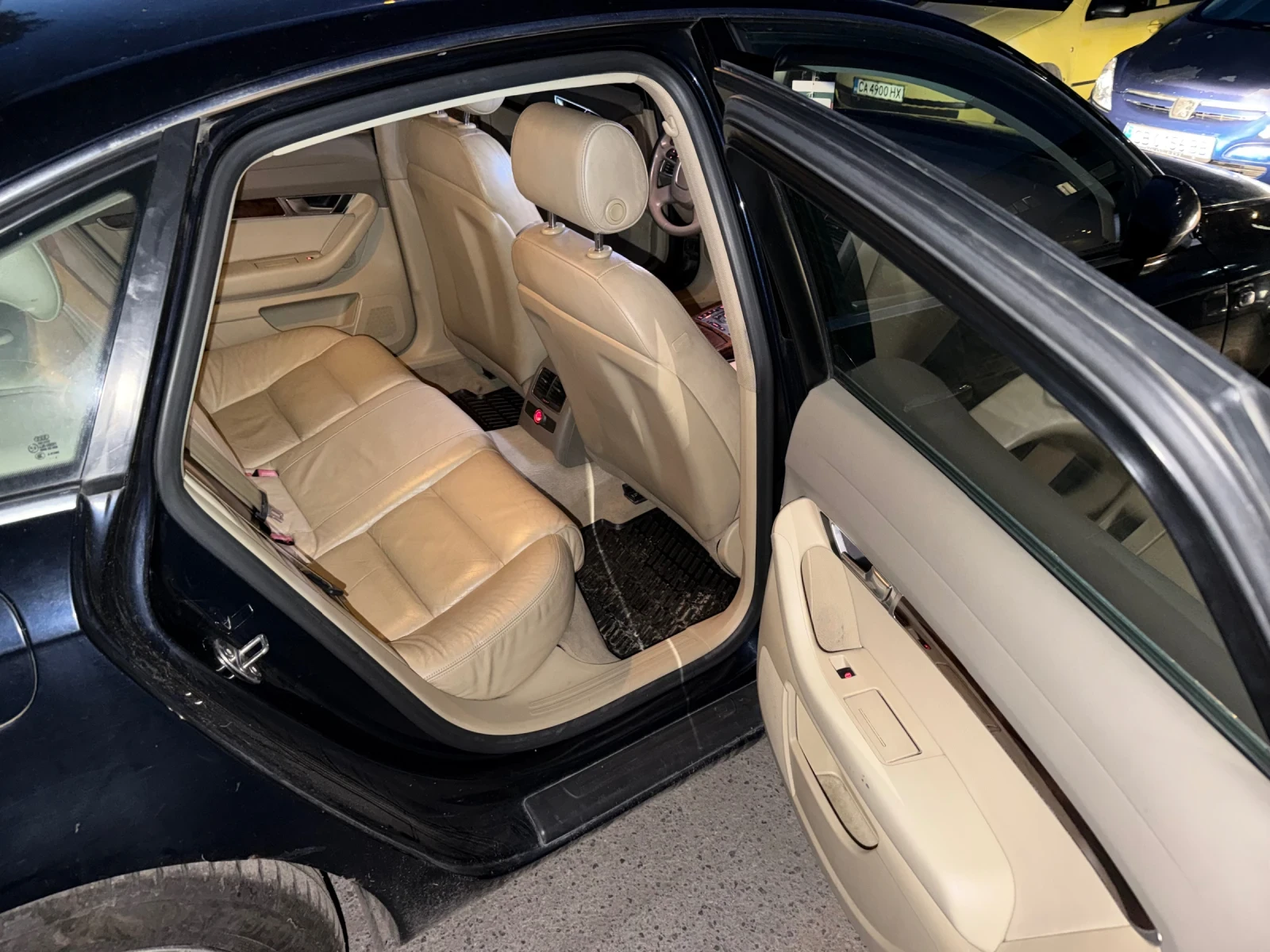 Audi A6 (4F, C6) 3.0 TDI V6 Quattro Tiptronic (S tronic), снимка 12 - Автомобили и джипове - 55879531