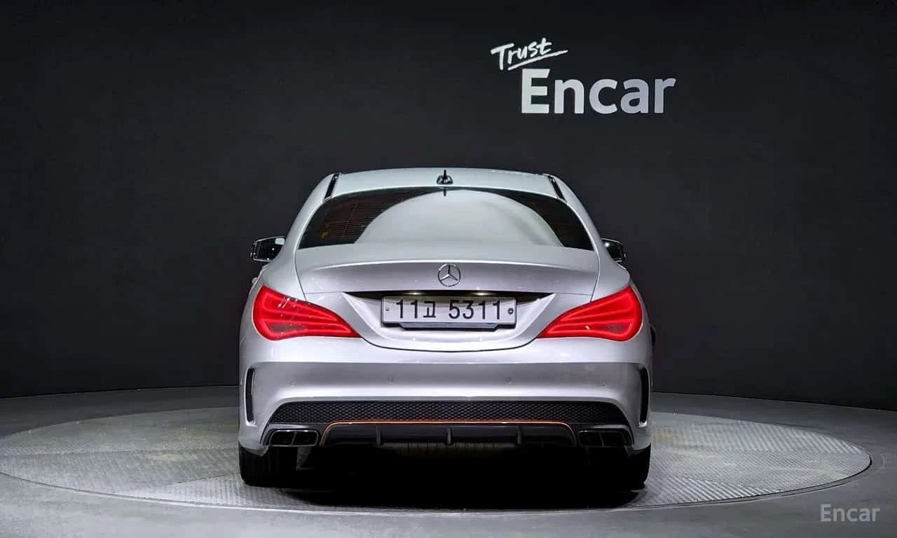 Mercedes-Benz CLA 45 AMG 4MATIC/ПОДГРЕВ/ПАМЕТ/ФИНАНСИРАНЕ, снимка 4 - Автомобили и джипове - 56331837