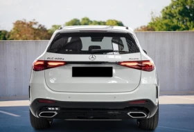 Обява за продажба на Mercedes-Benz GLC 400 e 4Matic Plug-in = AMG Line = Airmatic Гаранция ~ 161 808 лв. - изображение 1