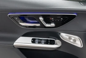 Обява за продажба на Mercedes-Benz GLC 400 e 4Matic Plug-in = AMG Line = Airmatic Гаранция ~ 161 808 лв. - изображение 4