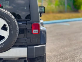 Jeep Wrangler * UNLIMITED SAHARA* CARFAX* , снимка 11