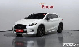 ������ Infiniti Q30