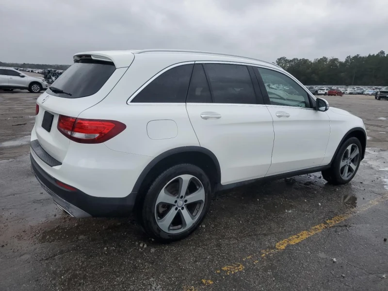 Mercedes-Benz GLC 300, снимка 5 - Автомобили и джипове - 49588659