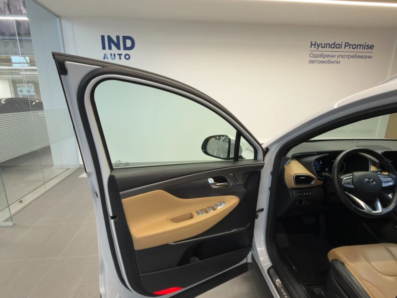 Hyundai Santa fe PREMIUM LUX Plug-in Hybrid AWD, снимка 10 - Автомобили и джипове - 51967089