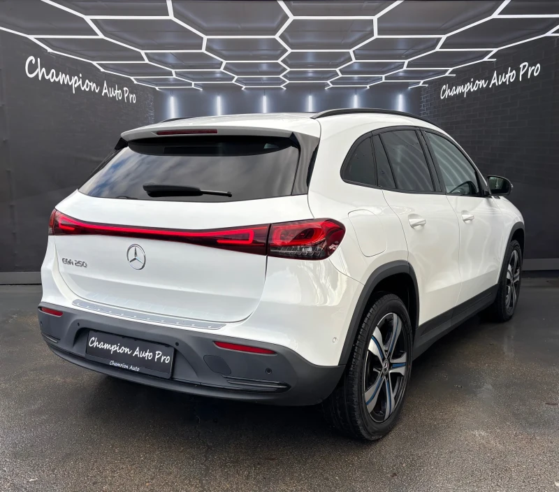 Mercedes-Benz EQA Гаранционнен, снимка 5 - Автомобили и джипове - 52388004