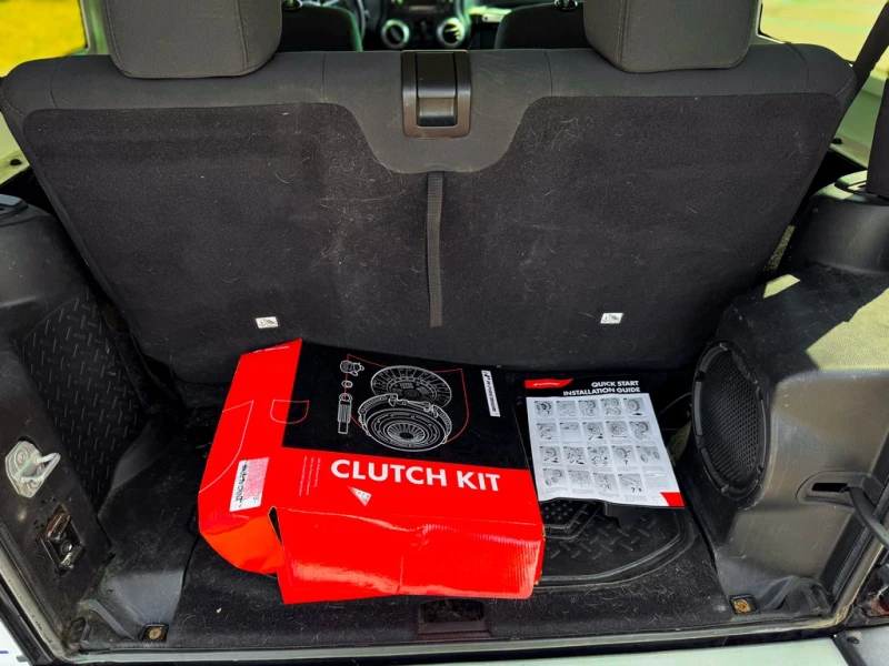 Jeep Wrangler * UNLIMITED SAHARA* CARFAX* , снимка 15 - Автомобили и джипове - 53029229