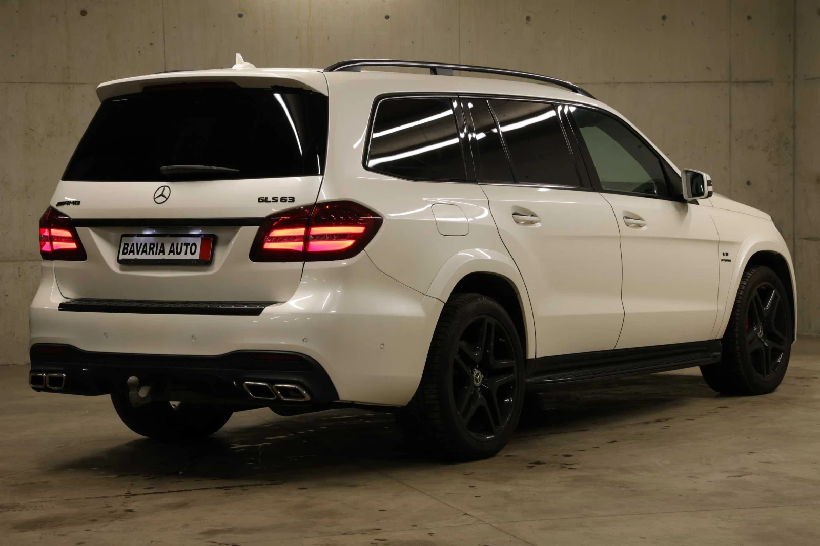 Mercedes-Benz GLS 63 AMG 3xTV, Вакуми, Oбдухване, Mасажи, Nappa, Keyless-Go - изображение 3