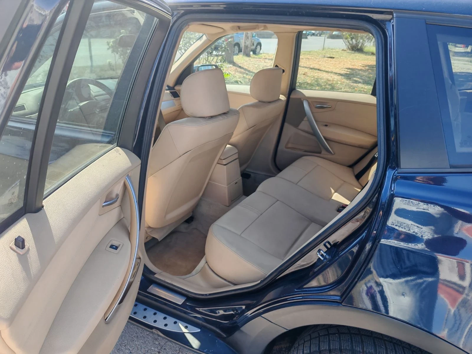 BMW X3 2.0 - изображение 8