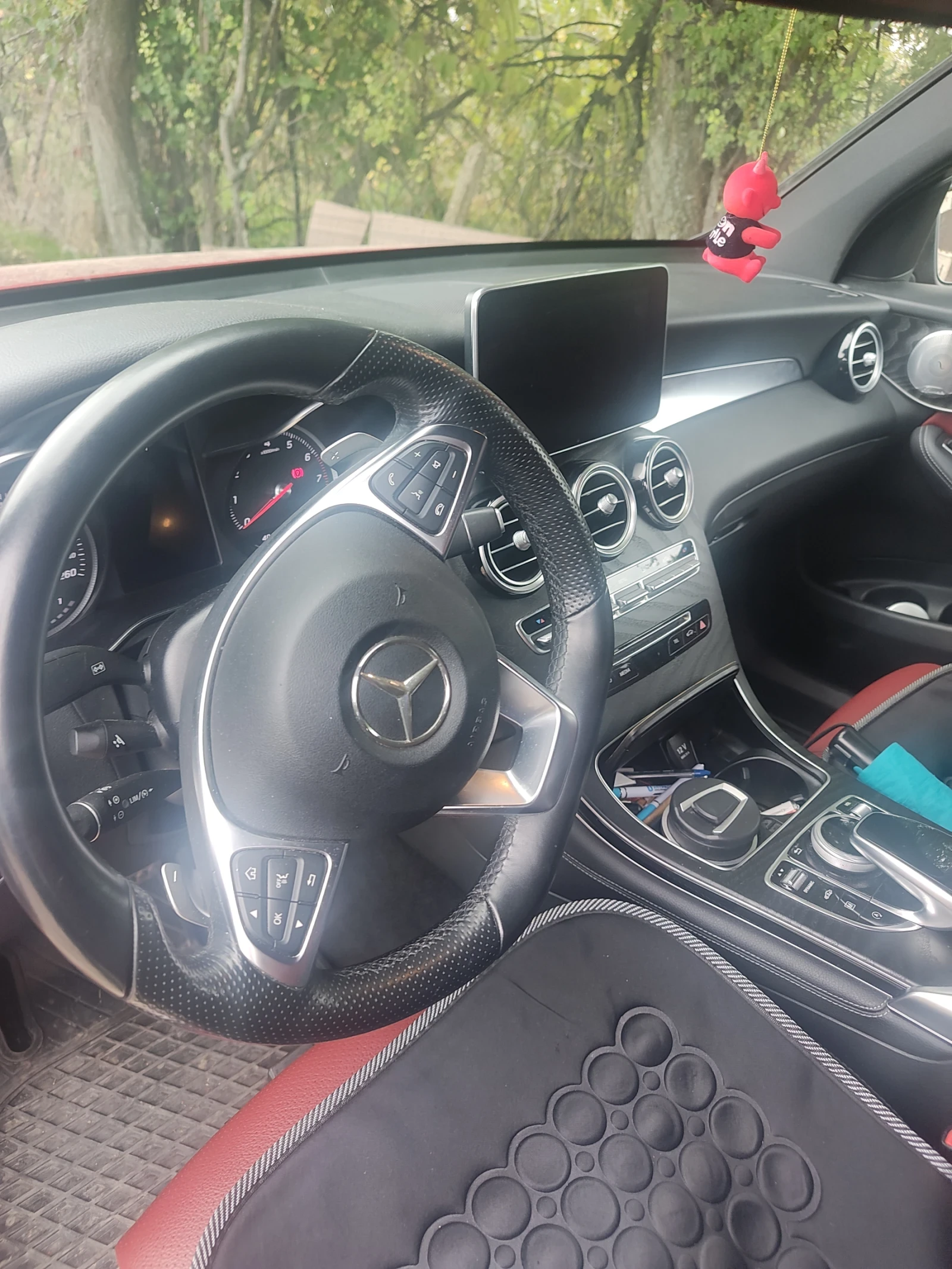 Mercedes-Benz GLC 250  - изображение 6