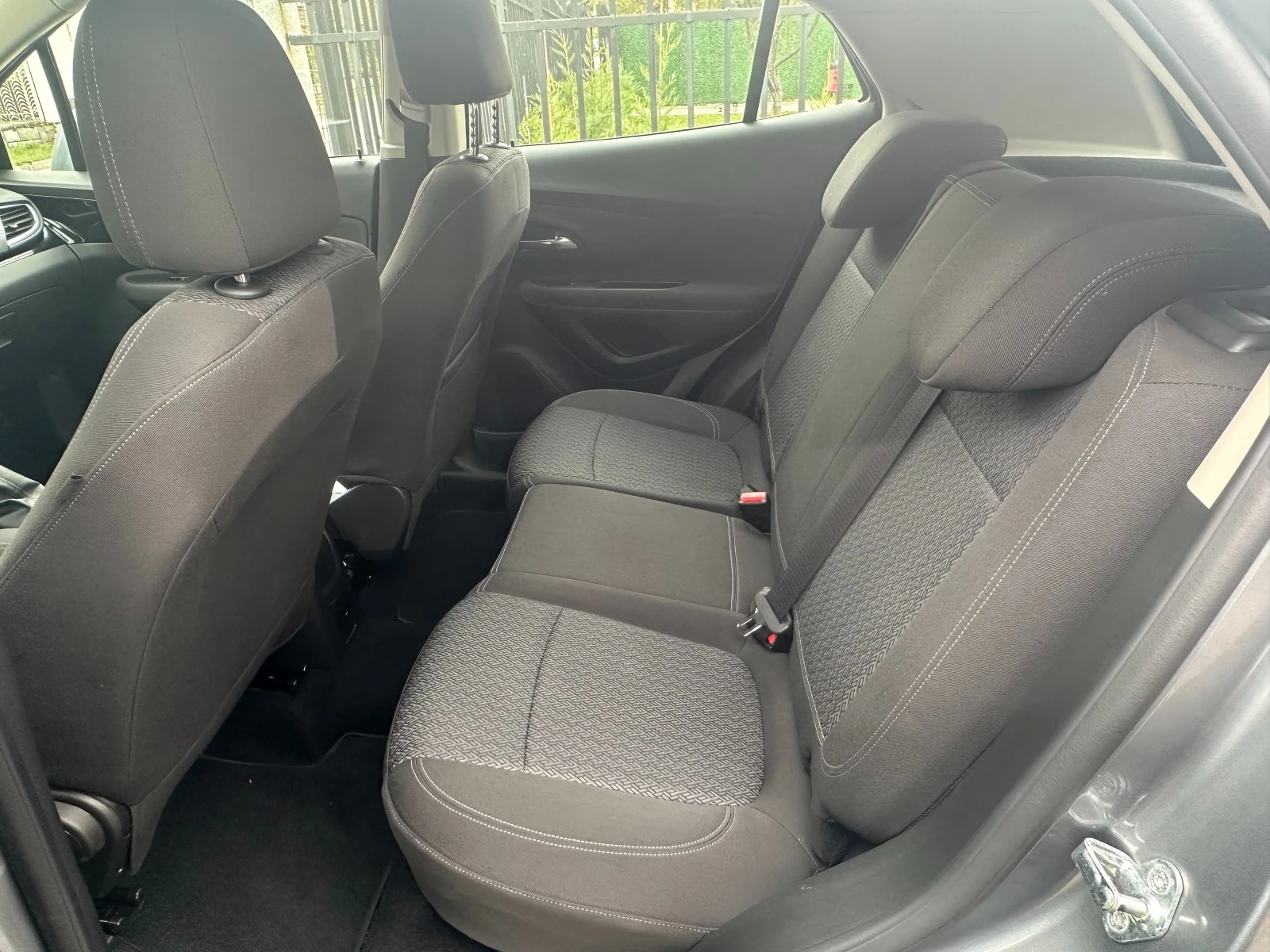 Opel Mokka X1.6CDTI-127000!!!-EURO6B-COSMO-NAVI-PDC-LED-2019 | Mobile.bg — изображение 12
