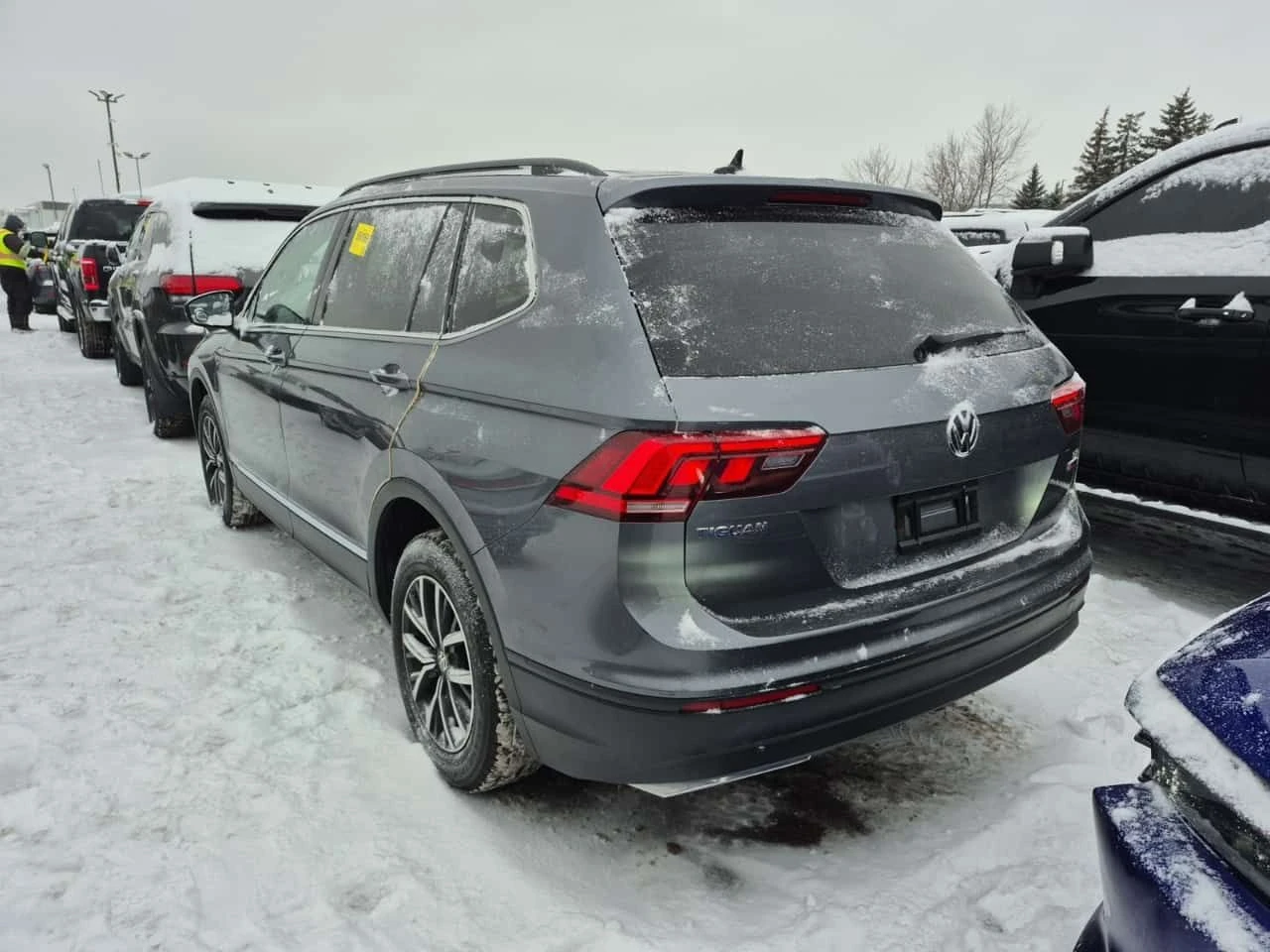 VW Tiguan * SEL * ПАНОРАМА* * REMOTE START* * * ПОДГРЕВ*  - изображение 4