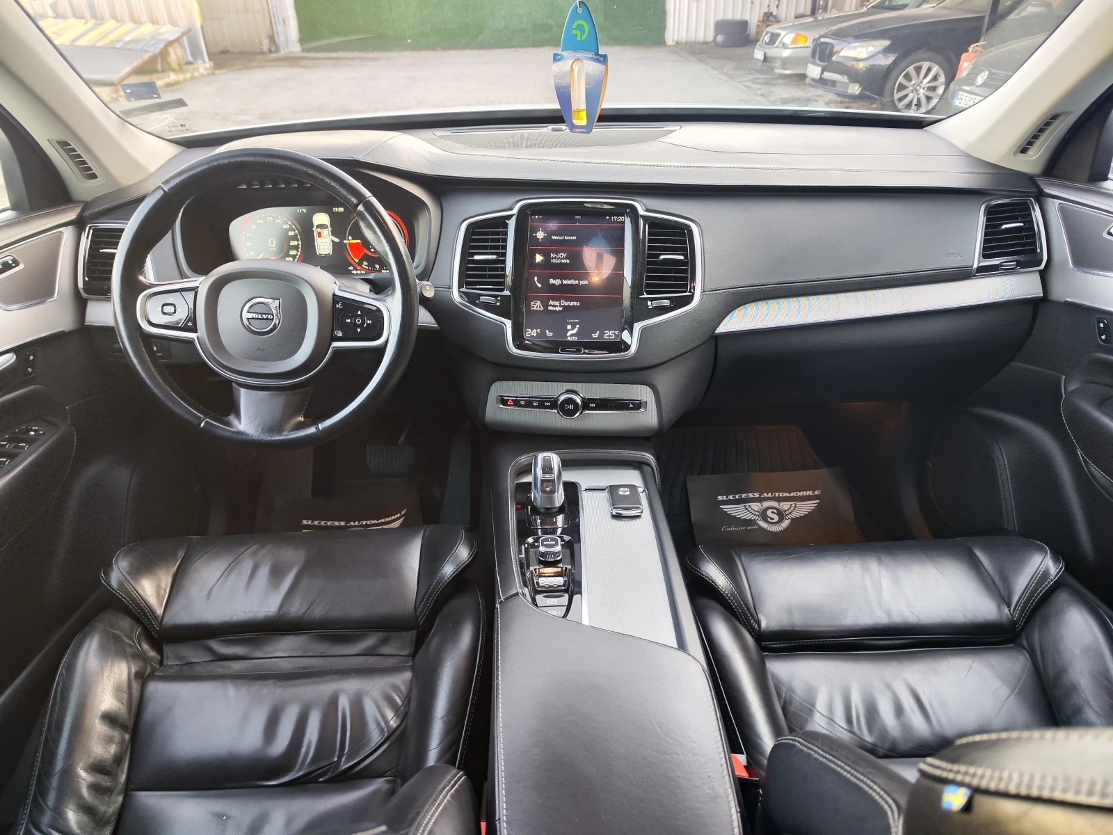 Volvo Xc90 T8* PANORAMA* CAMERA* LINEASIST* MEMORY* HEADUP* L, снимка 9 - Автомобили и джипове - 53800979