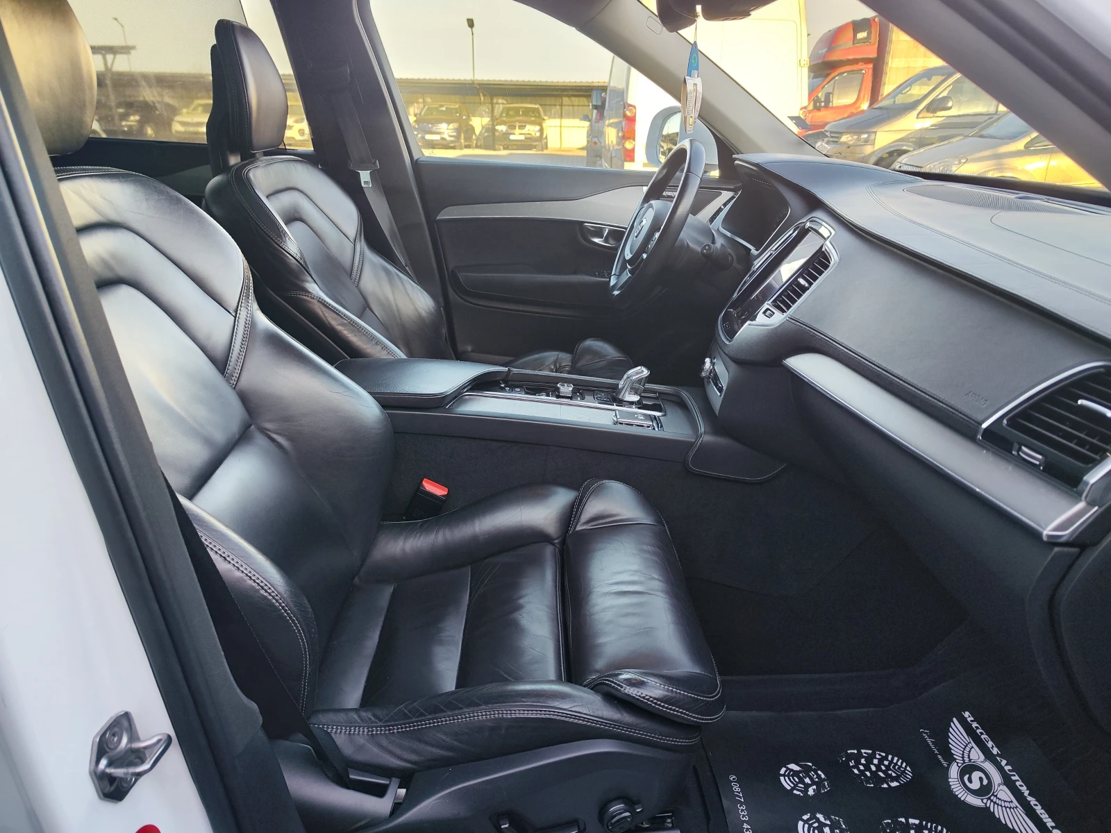 Volvo Xc90 T8* PANORAMA* CAMERA* LINEASIST* MEMORY* HEADUP* L, снимка 10 - Автомобили и джипове - 53800979