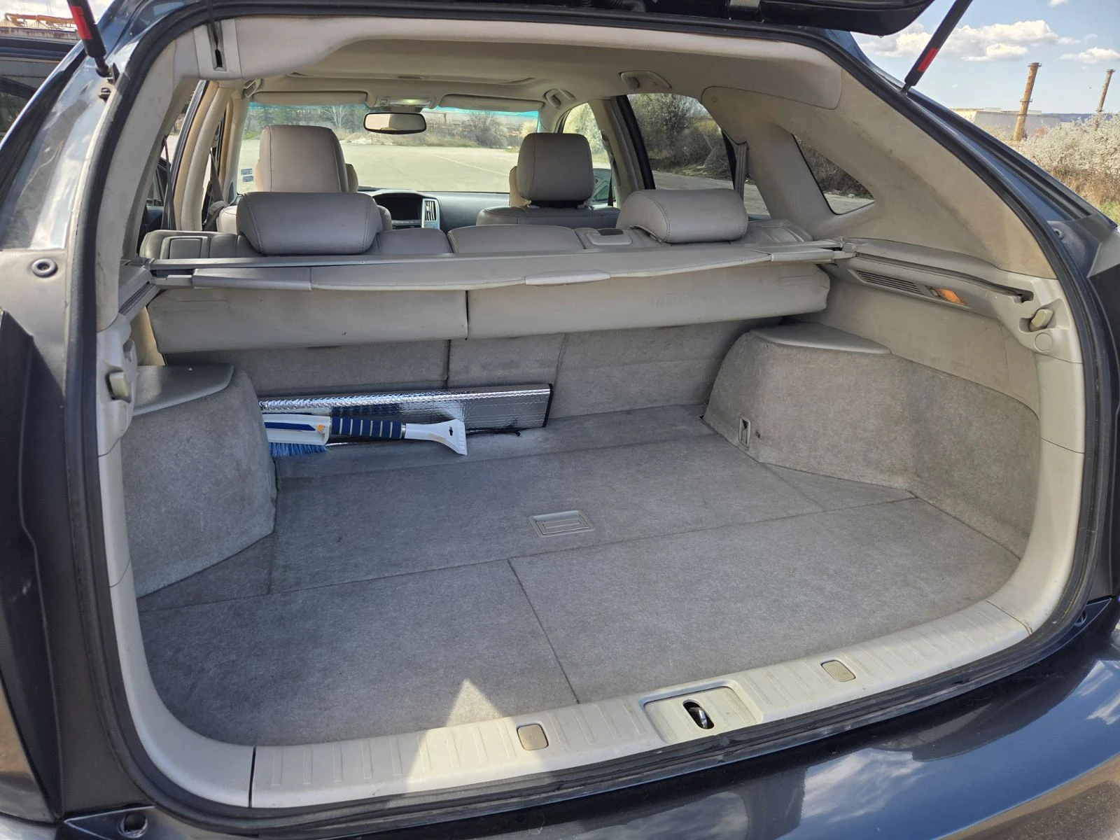 Lexus RX 400h, снимка 13 - Автомобили и джипове - 54139605