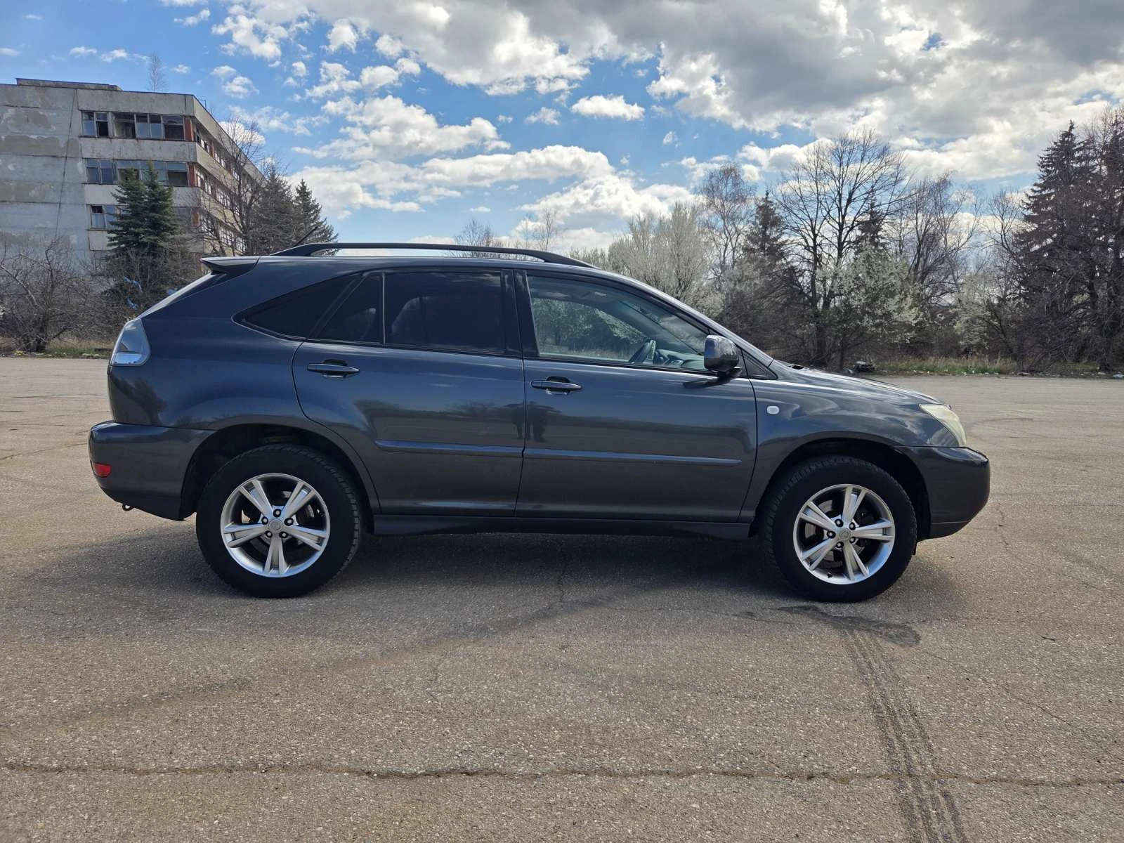 Lexus RX 400h, снимка 8 - Автомобили и джипове - 54139605