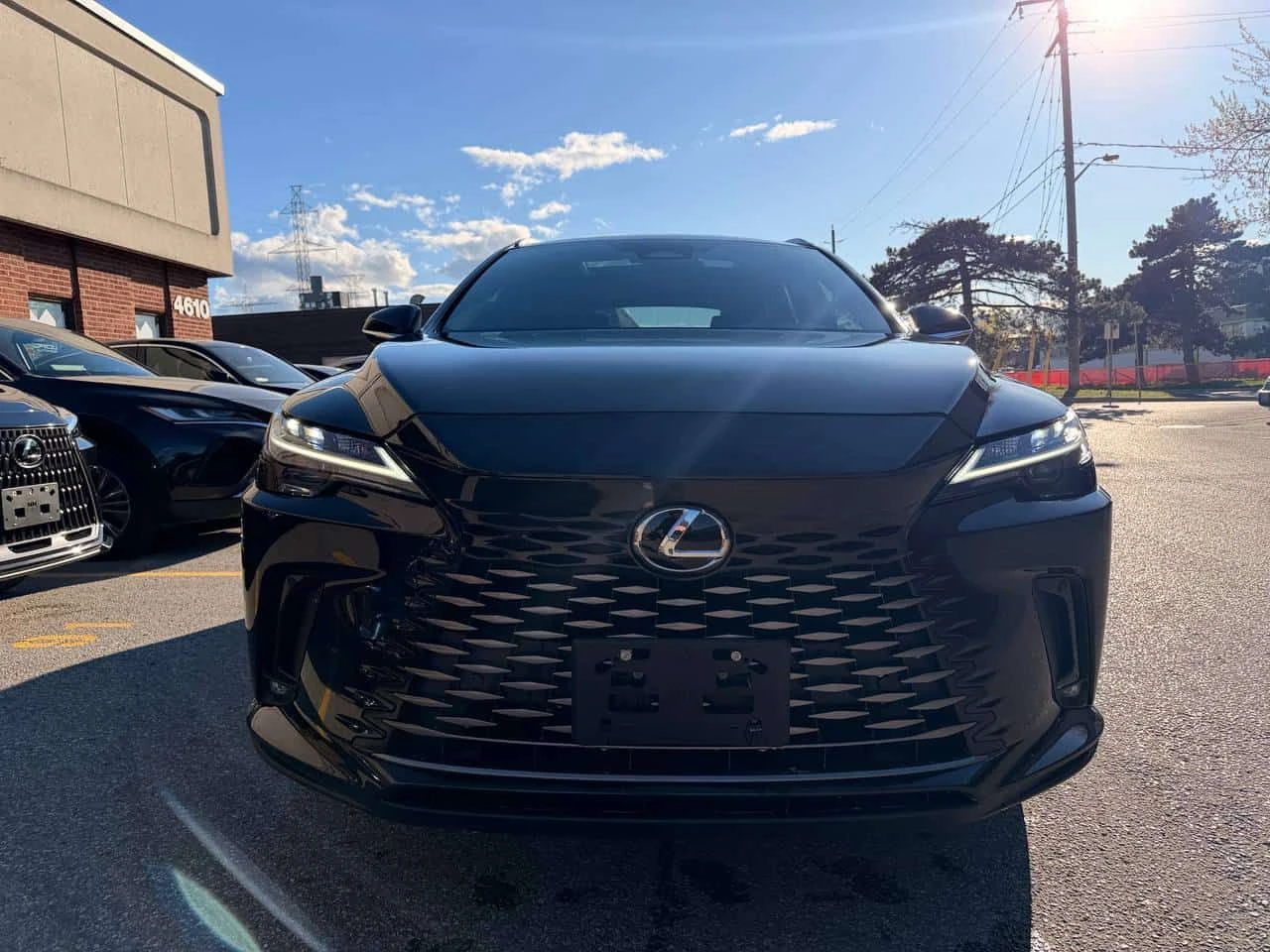 Lexus RX 350h | DISTRONIC | ОБДХУВАНЕ | ПОДГРЕВ | ПАНОРАМА | , снимка 6 - Автомобили и джипове - 54545627