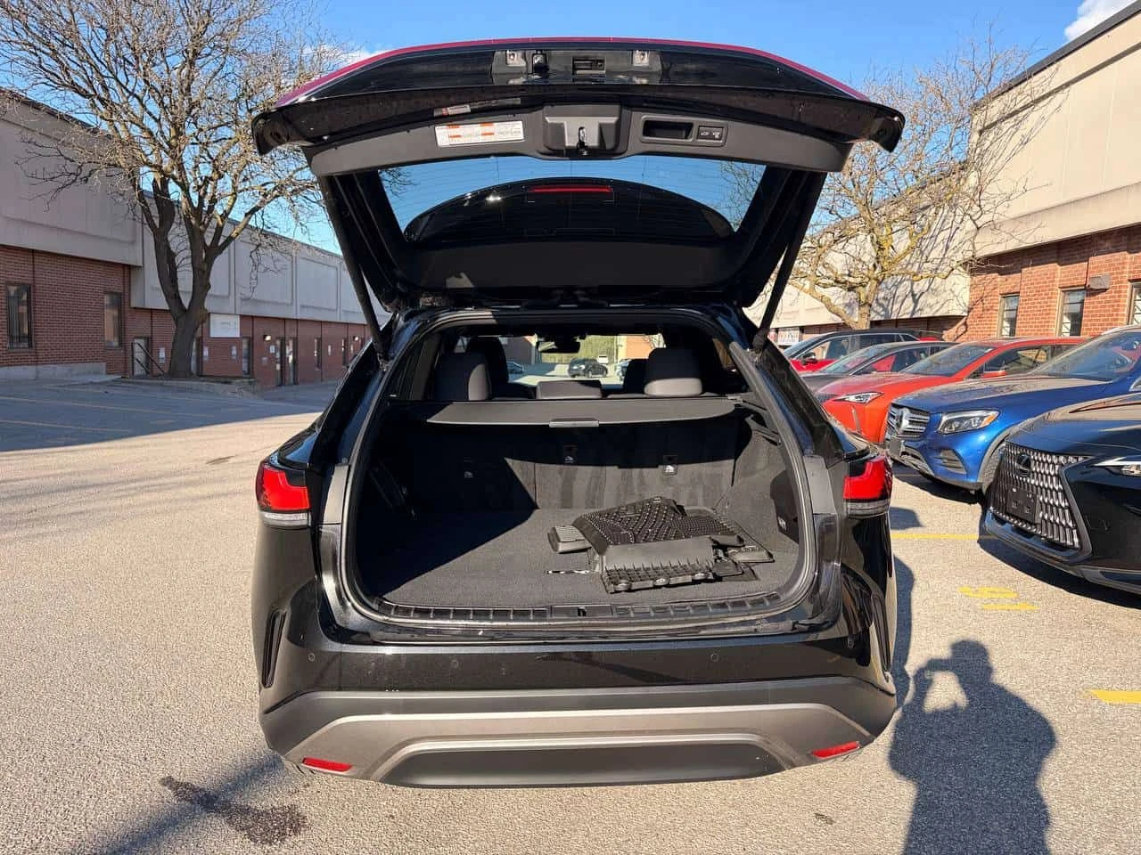 Lexus RX 350h | DISTRONIC | ОБДХУВАНЕ | ПОДГРЕВ | ПАНОРАМА | , снимка 12 - Автомобили и джипове - 54545627