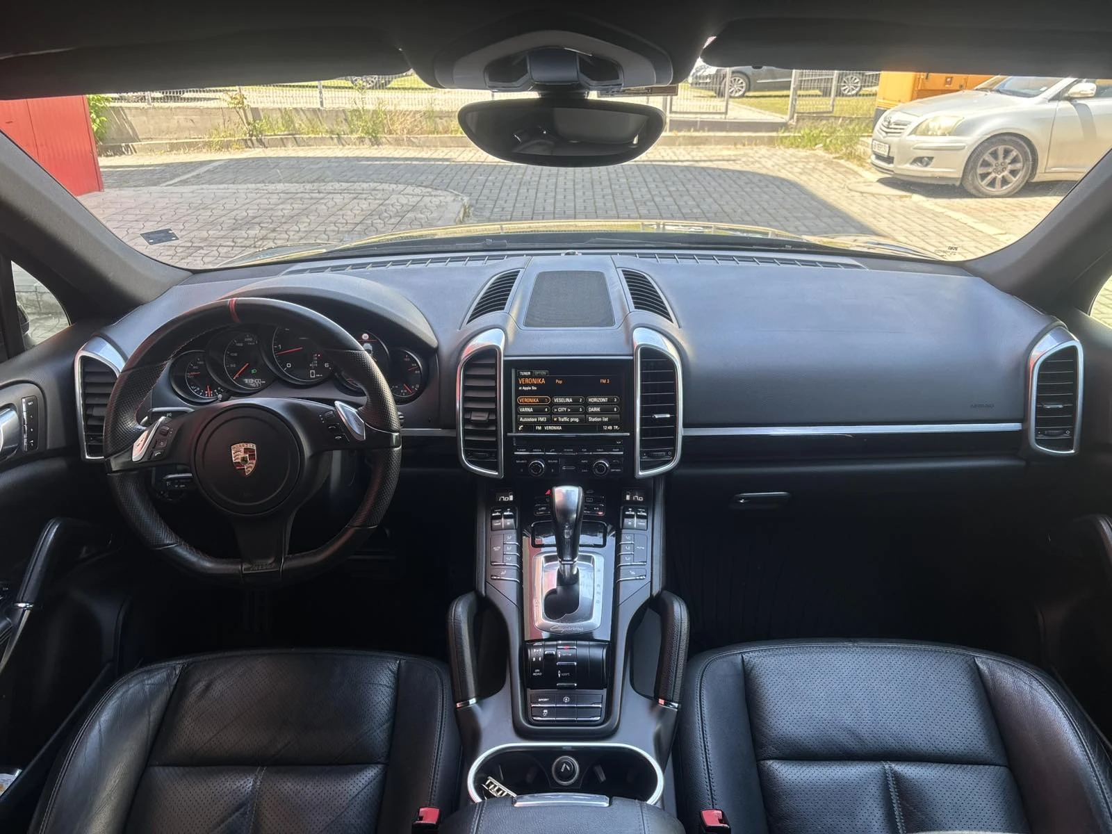 Porsche Cayenne 3.0D platinum edition, снимка 6 - Автомобили и джипове - 54566468